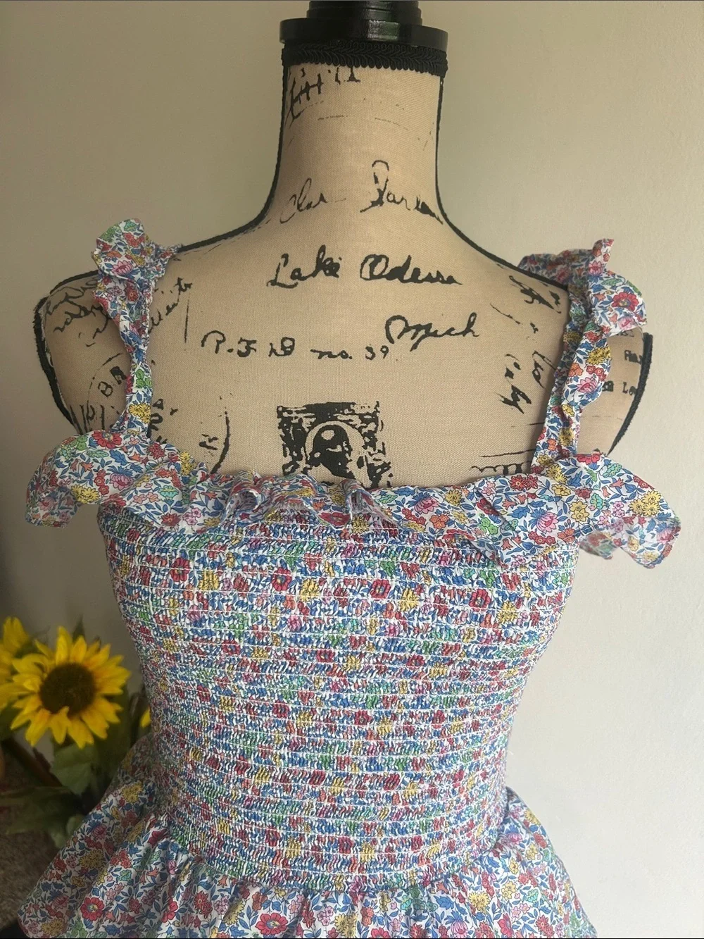 J. Crew Richmond Smocked Floral Peplum Ruffled Top Size XS